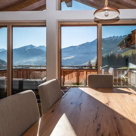 Chalet-appartement Mit Penthouse Flair *